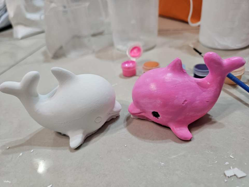 Tai O Dolphin Plaster Doll and Chinese Zodiac Plaster Doll Painting Workshop | Includes Tai O sightseeing boat tour ticket to track Indo-Pacific humpback dolphins - Photo 1 of 4