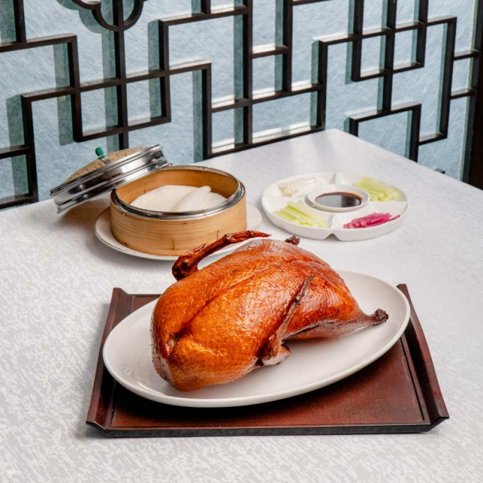 Tsim Sha Tsui｜The Royal Garden｜Dong Lai Shun｜Michelin 1-Star Chinese Restaurant - Photo 1 of 4