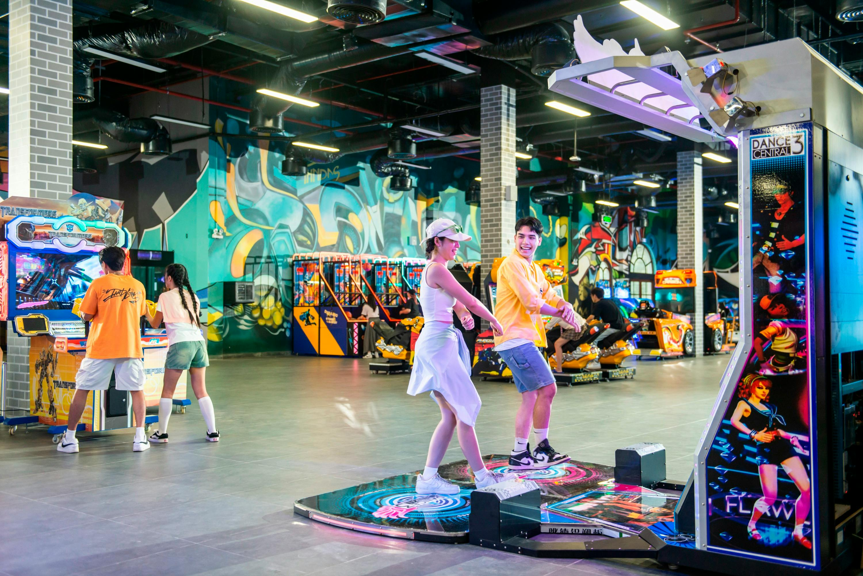 VinWonders Cua Hoi: Outdoor and Indoor Games Ticket - Photo 1 of 10