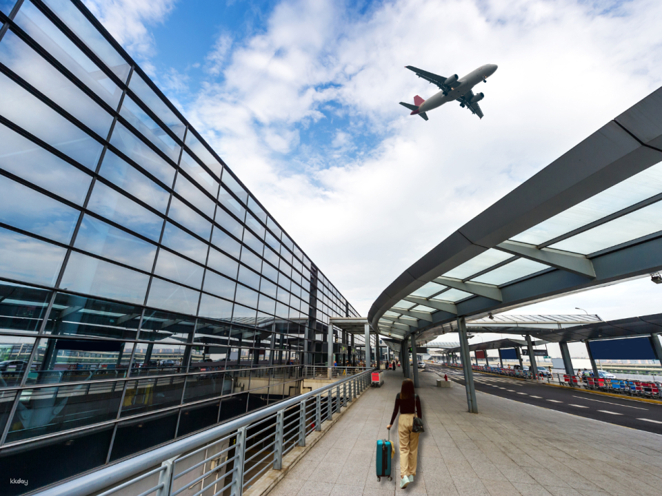 VIP Fast Track service for Immigration at Ho Chi Minh City | Tan Son Nhat International Airport (SGN) - Photo 1 of 5