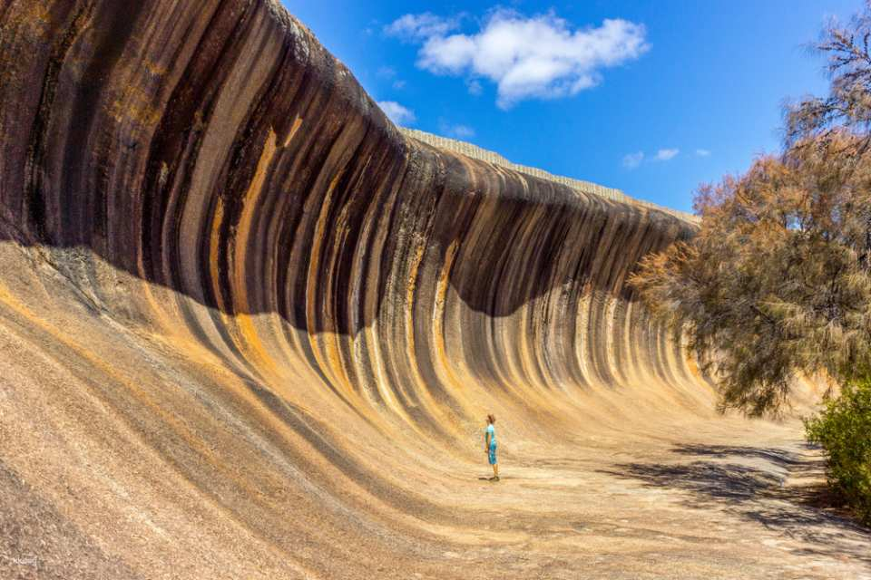Western Australia Pink Ocean Smile 6-Day Tour | Depart from Perth - Photo 1 of 10