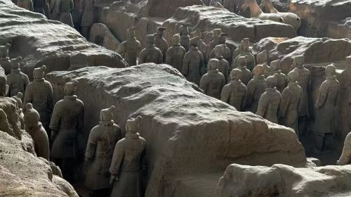 Xian Emperor Qinshihuang's Mausoleum Site Museum (Terracotta Army) + Huaqing Palace one-day tour [Chinese/English guide] Day Tours - Photo 1 of 7