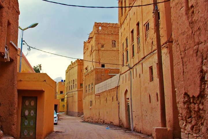 Al Hamra -Jabel Shams full day tour - Photo 1 of 4