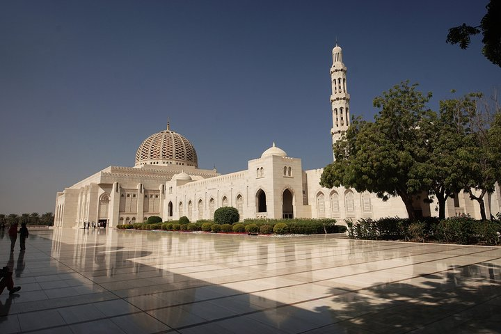 Sultan Qaboos Grand Mosque