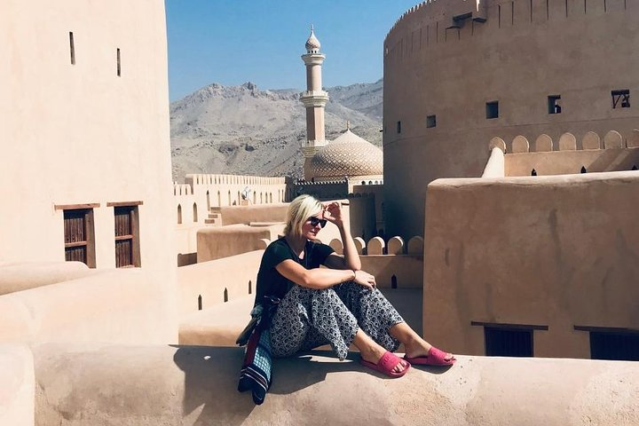 Oman day tours,Jabrin,Bahla,Nizwa