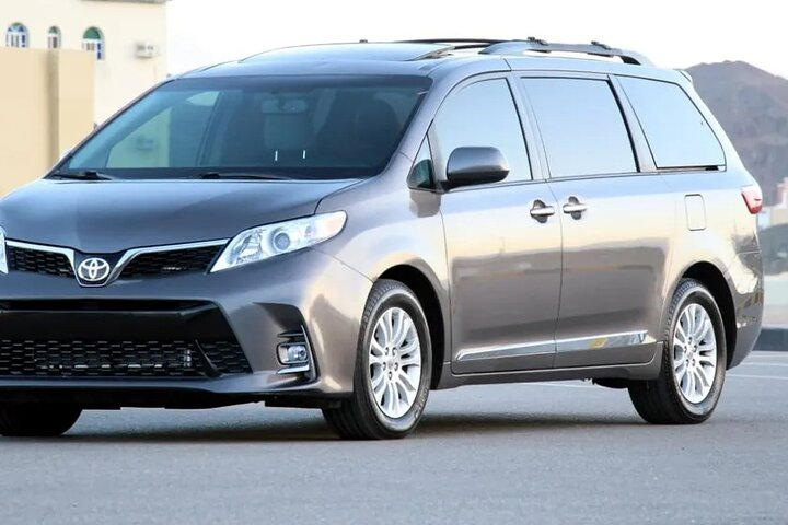 Private transfer from Muscat Airport to your Muscat Hotel - Photo 1 of 7