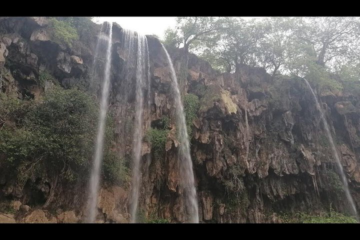 Salalah tours,Oman tours,Oman day tours