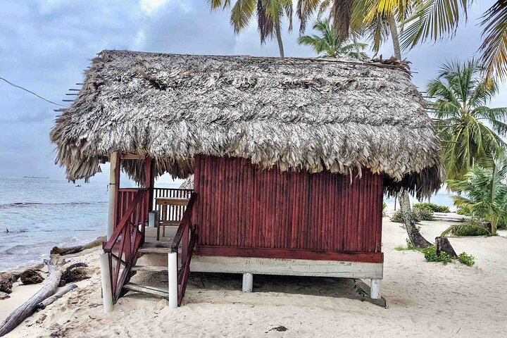 San Blas 2D/1N Private Oceanfront Cabin + Meals + Late Checkout - Photo 1 of 21