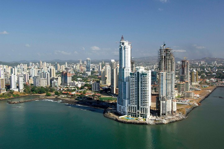 Old Town, Panama Viejo, Amador & Shopping Half DayTour in Panama