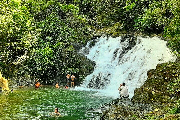 Tour to a waterfall and Embera village with lunch included - Photo 1 of 19