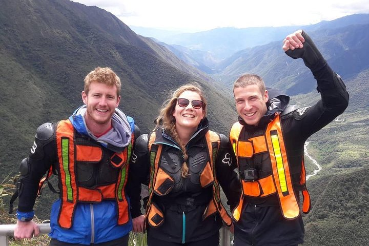 3-days Special Offer Inca Jungle tour to Machu Picchu - Photo 1 of 4