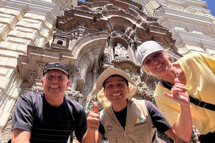 Private Full-Day Best of Lima Tour: Without the Museums! - Photo 1 of 17