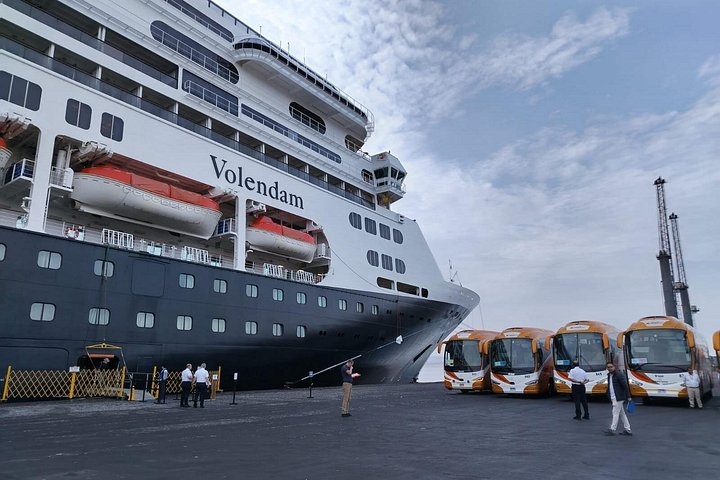 Ballestas Islands from Paracas | CRUISESHIP PASSENGERS - Photo 1 of 15