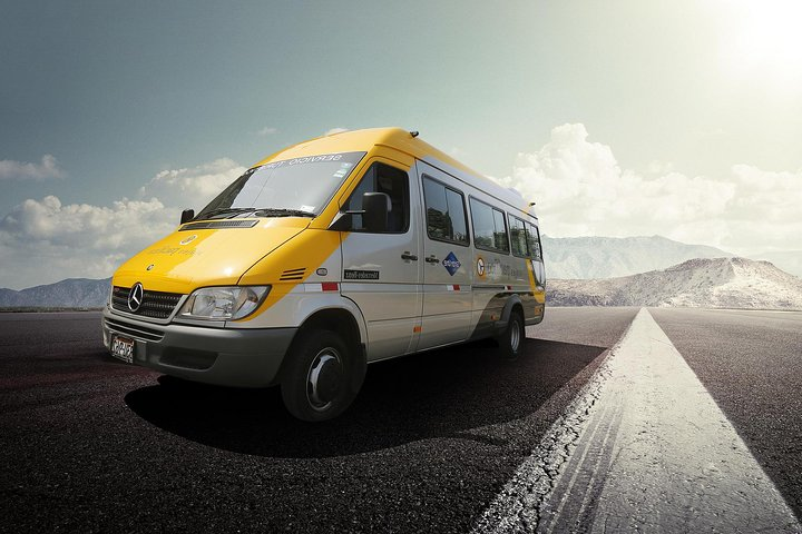 Shared Departure Transfer: Arequipa Hotels to Airport