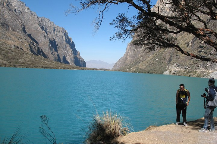 Cordillera Blanca LAKES: Lake 69, Llanganuco Lakes, Paron Lake - Photo 1 of 12