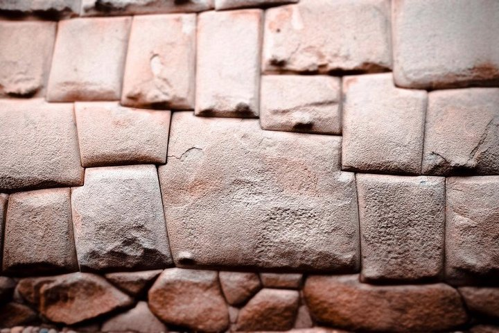 12 angles stone - Cusco