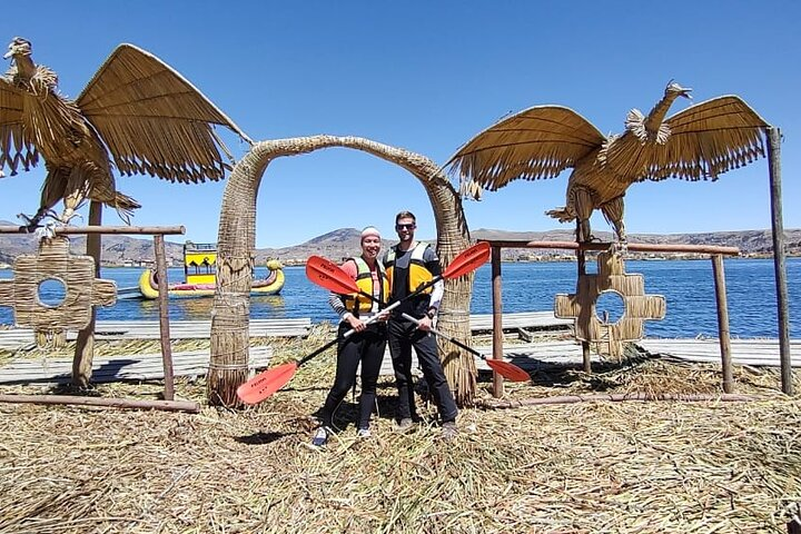 Day Kayaking at Southern Uros Islands + local lunch - Photo 1 of 6