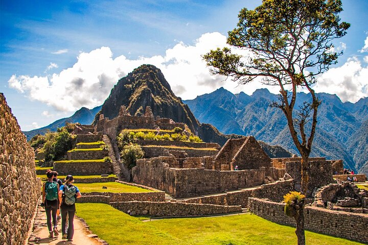 Full-Day Private Tour in Machupicchu with Expedition Train - Photo 1 of 6