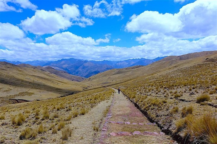 Inca Trail to Huchuy Qosco