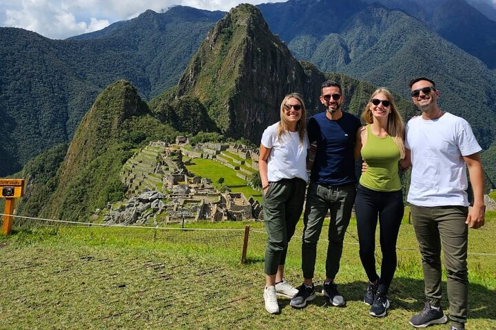 Machu Picchu Tour 01 Day, Departure at 08:00 AM from Cusco - Photo 1 of 12