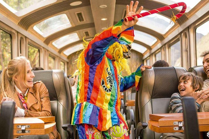 vista dome de peru rail