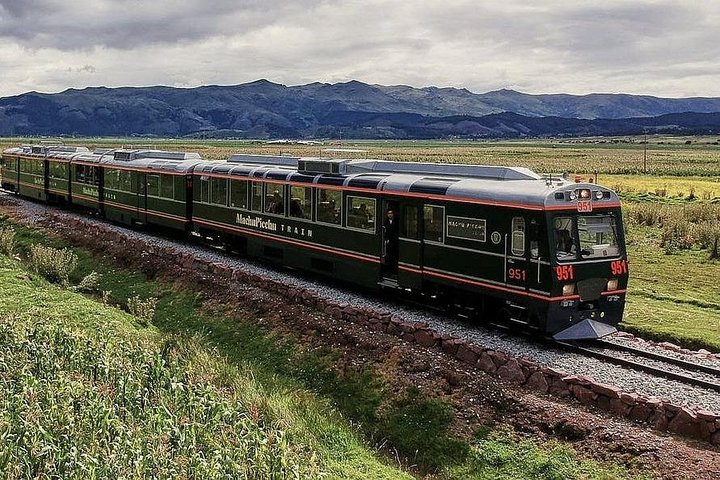 Vistadome Train services