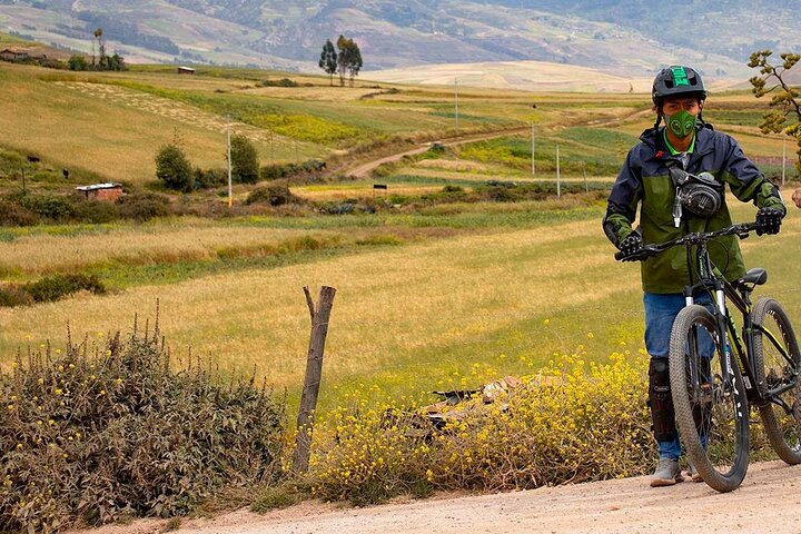 Mountain Biking Tour Sacred Valley 1 day - Photo 1 of 6