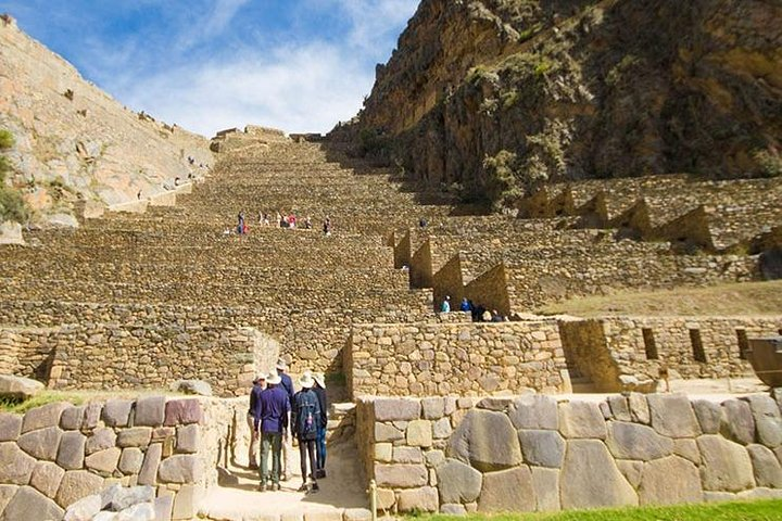 Private Sacred Valley Tour Market and Ruins of Pisaq in Cusco - Photo 1 of 2
