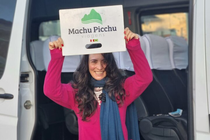 Private shuttle from Cusco Airport (CUZ) to hotels in Pisac & Urubamba - Photo 1 of 19