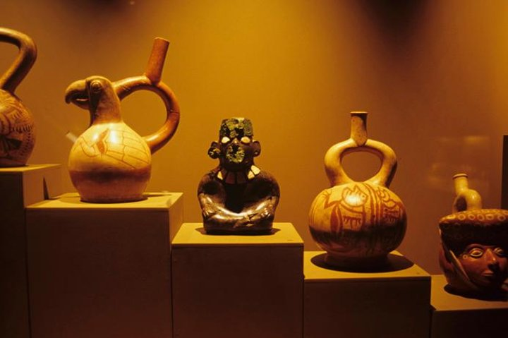 Private Tour: Bruning National Archeological Museum