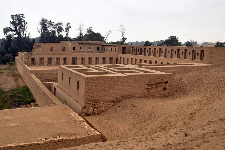 Pachacamac Sanctuary & Barranco District Tour