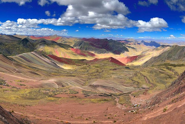 Rainbow Mountain Range (Palccoyo) & Q’eswachaka - Photo 1 of 9