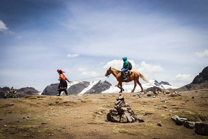 Discover the Rainbow Mountain on horseback + meals - Private - Photo 1 of 14