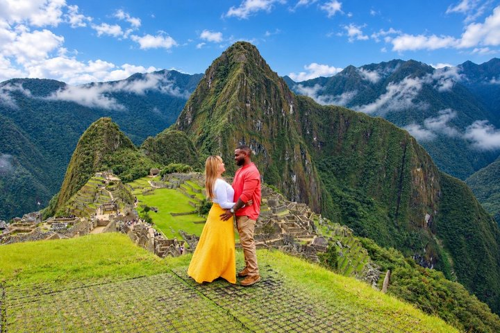 2-Day Tour: Sacred Valley and Machu Picchu by Train from Cusco - Photo 1 of 20