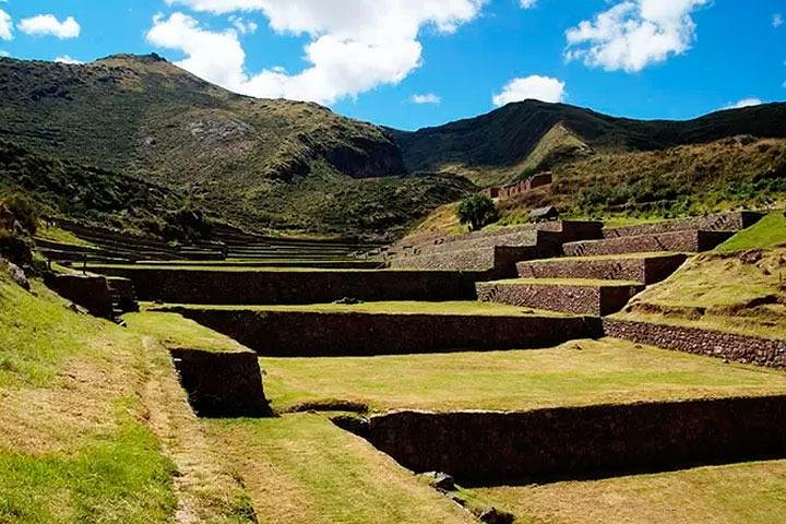 Tipon, Pikillacta & Andahuaylillas Tour - Half Day - private service - Photo 1 of 10