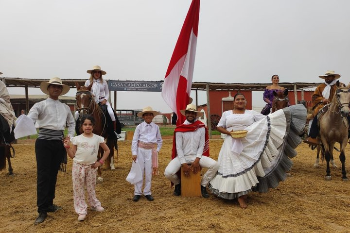 Trujillo Full Day + Marinera & Horses Show - Photo 1 of 13