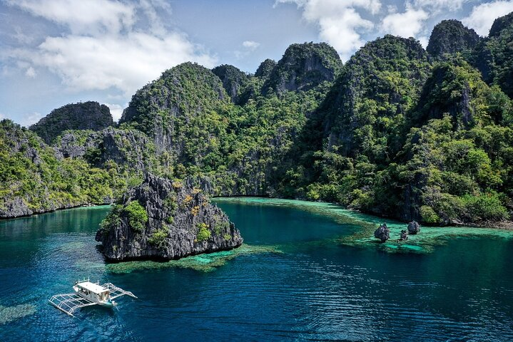 Coron Ultimate Tour - Private Tour w/ Buffet Lunch (Full Day) - Photo 1 of 6