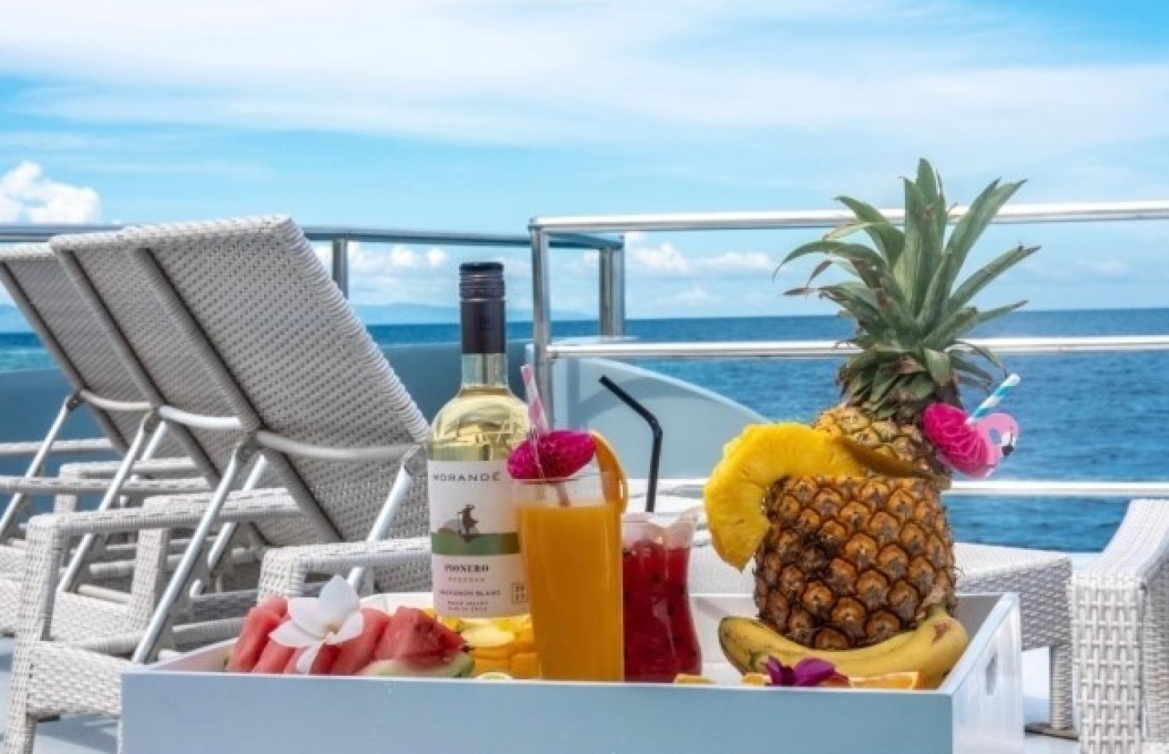 【Day Tour】Highlight of Cebu Travel The Mark Luxury Yacht Hopping Tour (Korean Guide) - Photo 1 of 7