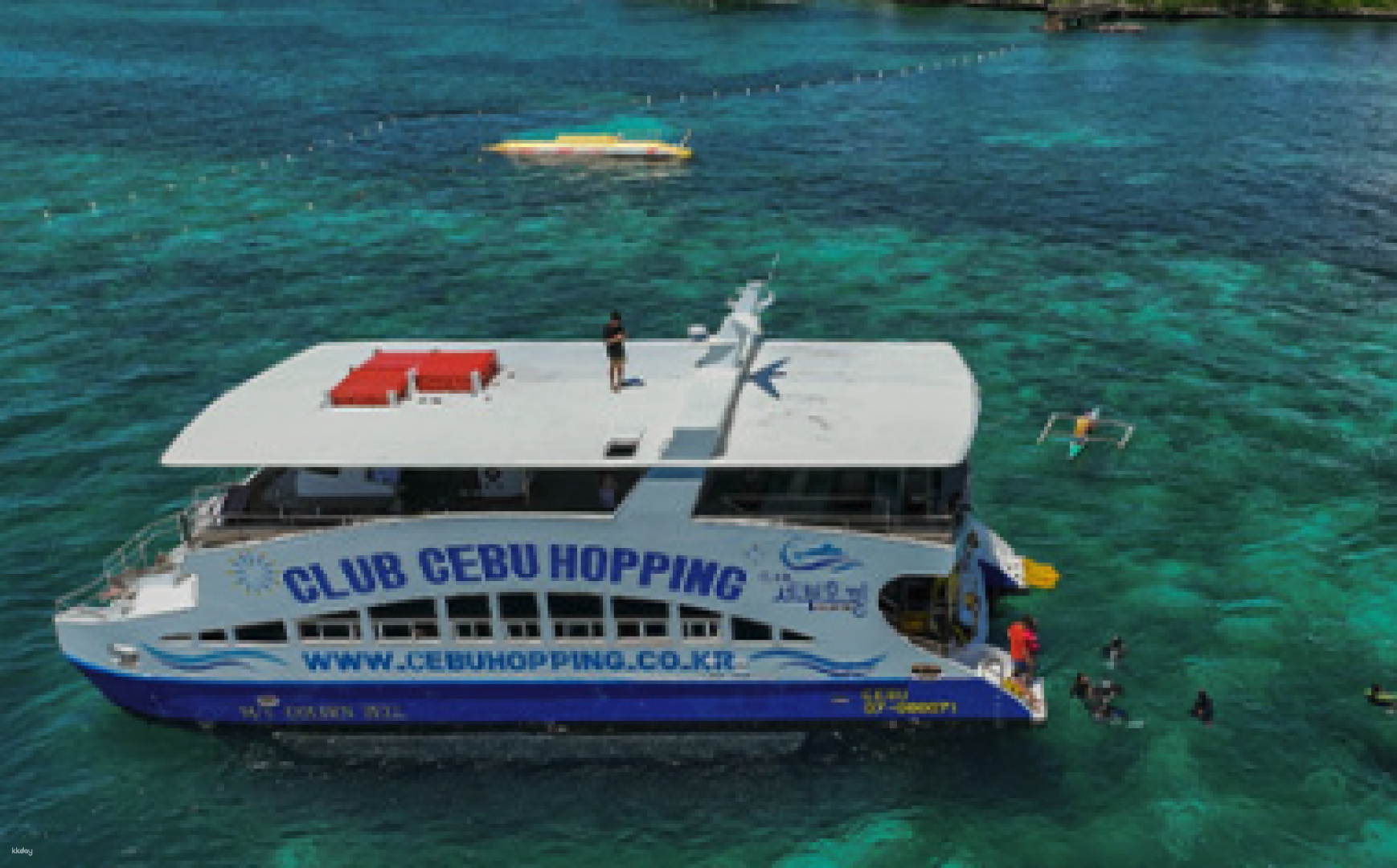 [Korean Guide] Cebu Club Yacht Hopping Tour | Club party/snorkeling/lunch provided - Photo 1 of 4