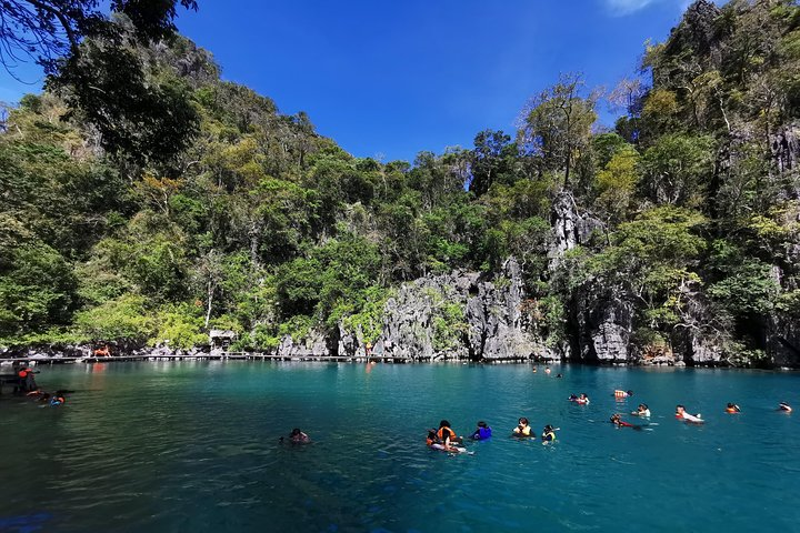 Private Coron Tour B - Photo 1 of 8
