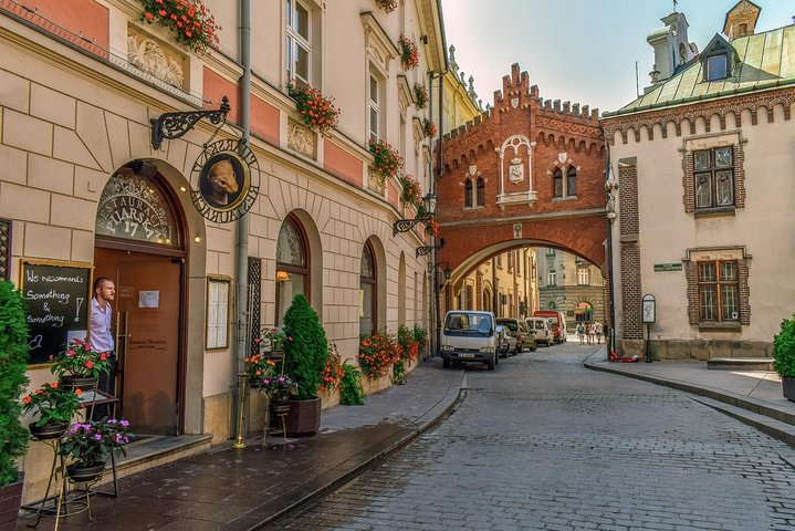 Discover Cracow’s most Photogenic Spots with a Local - Photo 1 of 7