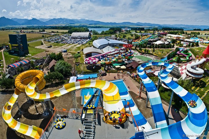 From Krakow: Tatralandia Waterpark from Krakow - Photo 1 of 15