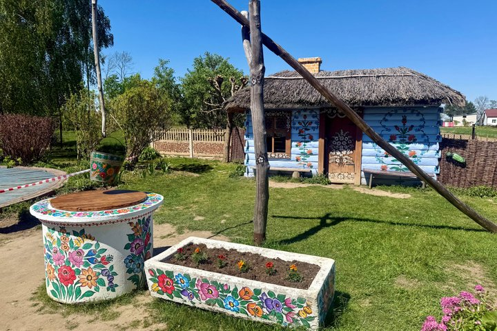 Full-Day Zalipie Painted Village Guided Tour - Photo 1 of 10