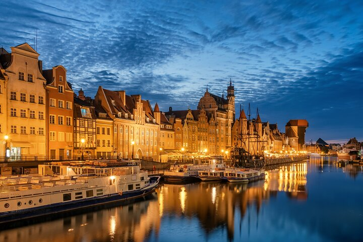 Gdansk by night - walking tour - Photo 1 of 6