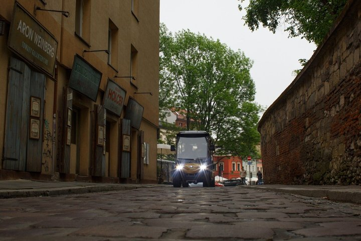 Krakow: Jewish Quarter Golf Cart Tour and River Cruise by Gondola - Photo 1 of 13