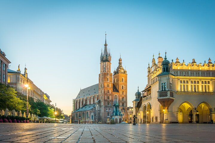 Krakow Romance Private Tour: Tales Among Cobblestones & Spires - Photo 1 of 6