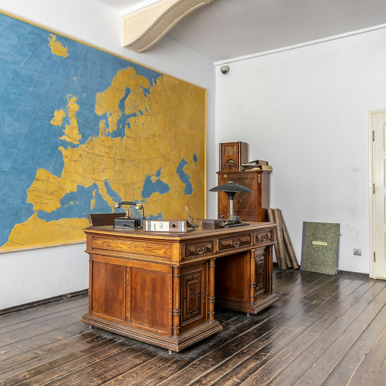 Schindler's Factory & Jewish Guetto Krakow: Entry Ticket + Guided Tour - Photo 1 of 7