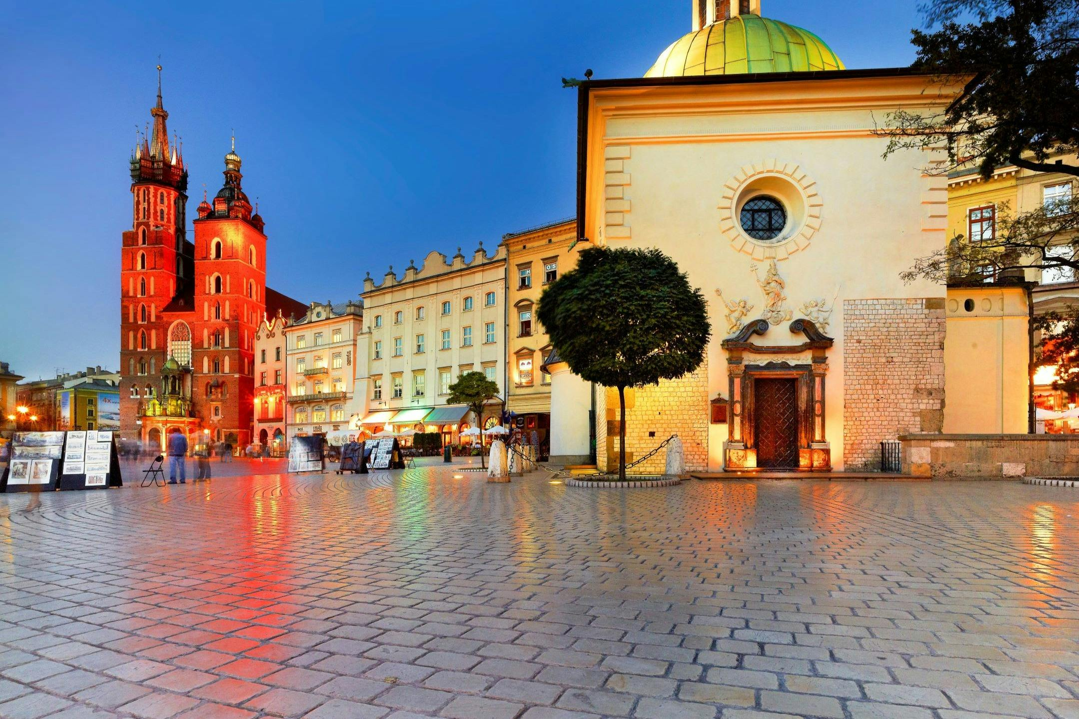 Krakow: Old Secrets, Tales & Kings Evening Guided Tour - Photo 1 of 3