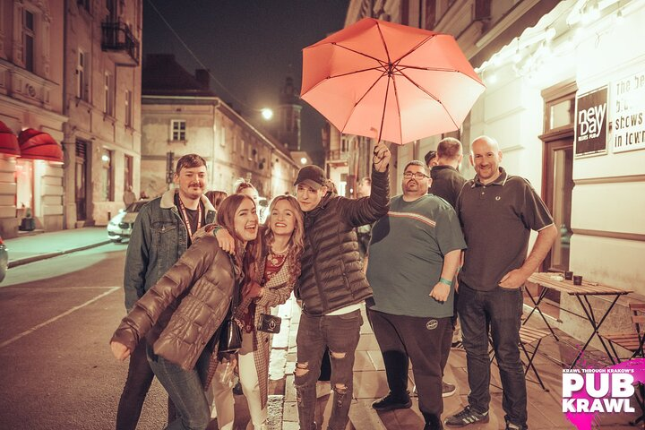 Krawl through Kazimierz - 1 Hour Open Bar and Pro Guide - Photo 1 of 25