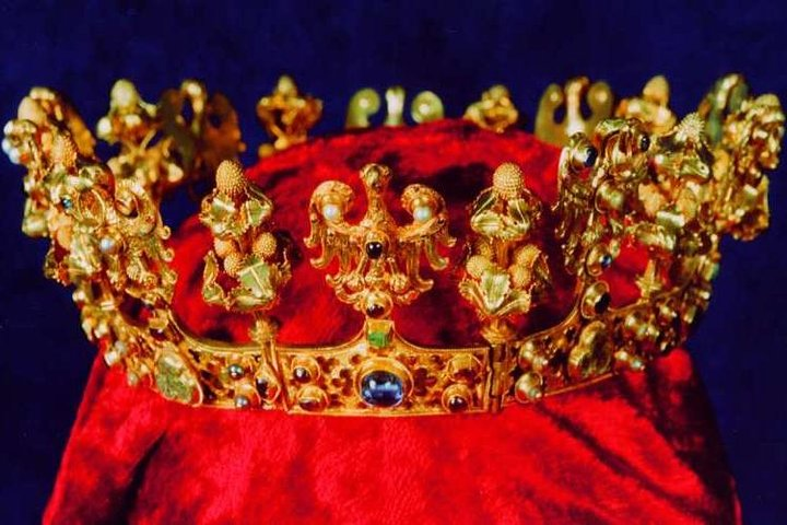 Medieval royal treasure in Sroda Slaska and impressive Cisterian abbey in Lubiaz - Photo 1 of 11